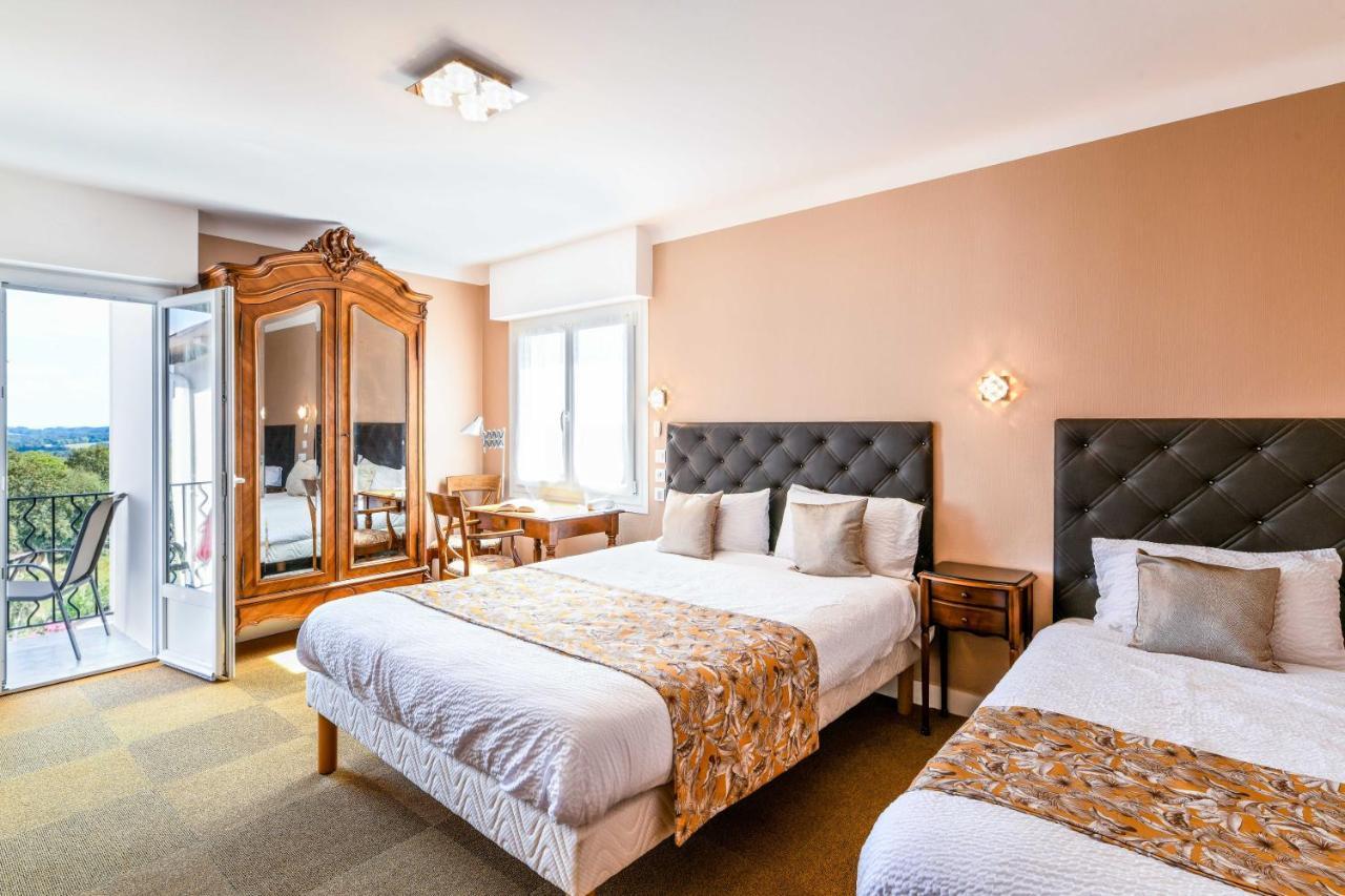 Aux Tauzins Hotel Montfort-en-Chalosse ภายนอก รูปภาพ