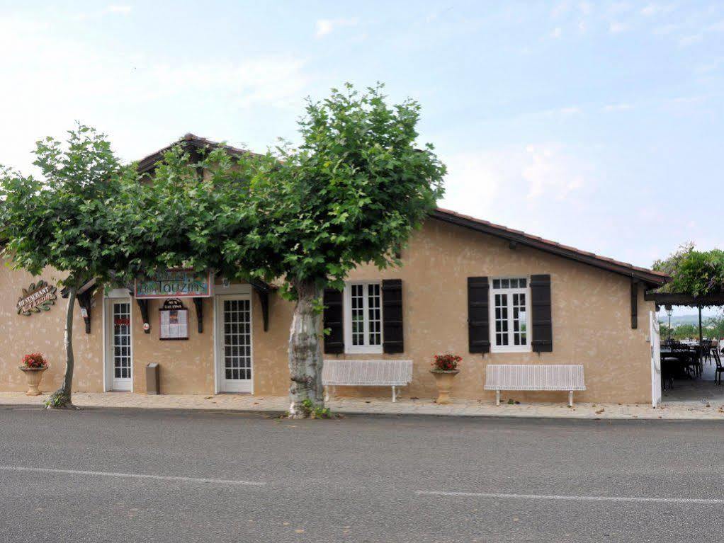 Aux Tauzins Hotel Montfort-en-Chalosse ภายนอก รูปภาพ